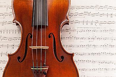 SIE财报：PS5主机销售仍亏损，PS Plus贡献盈利